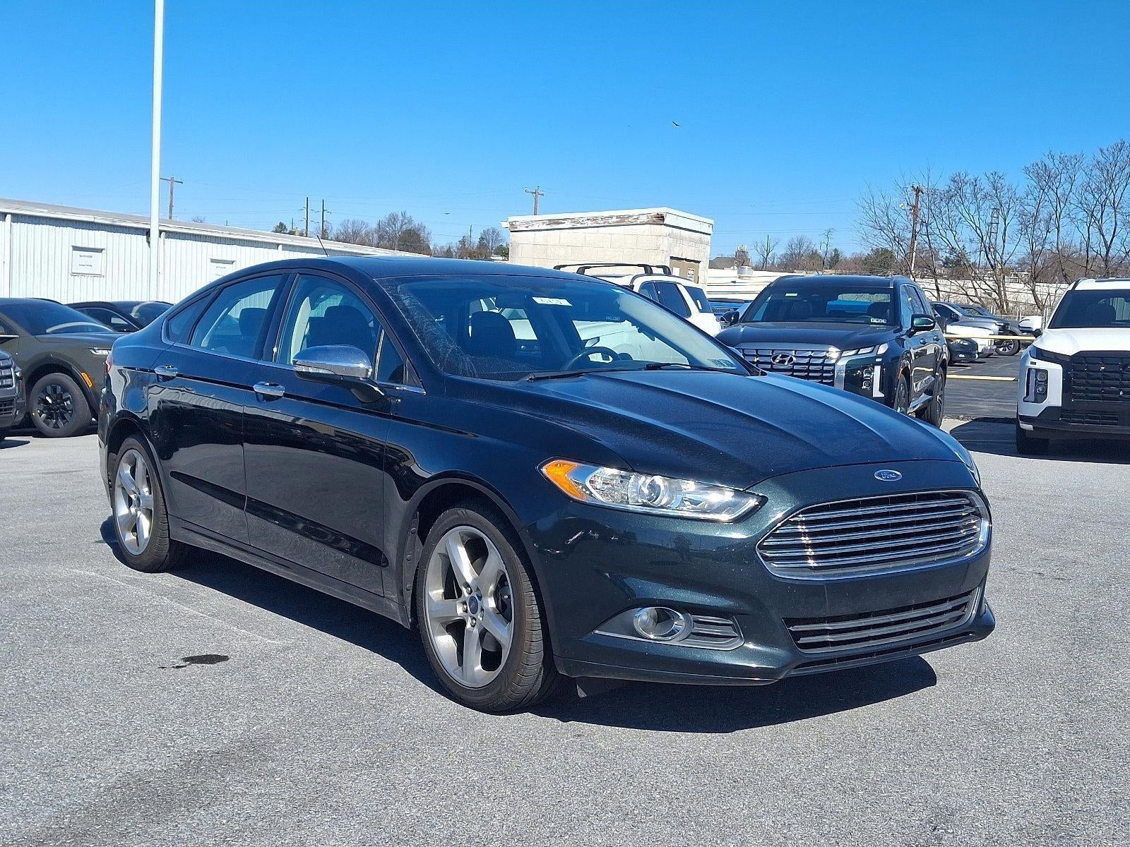 2014 Ford Fusion SE