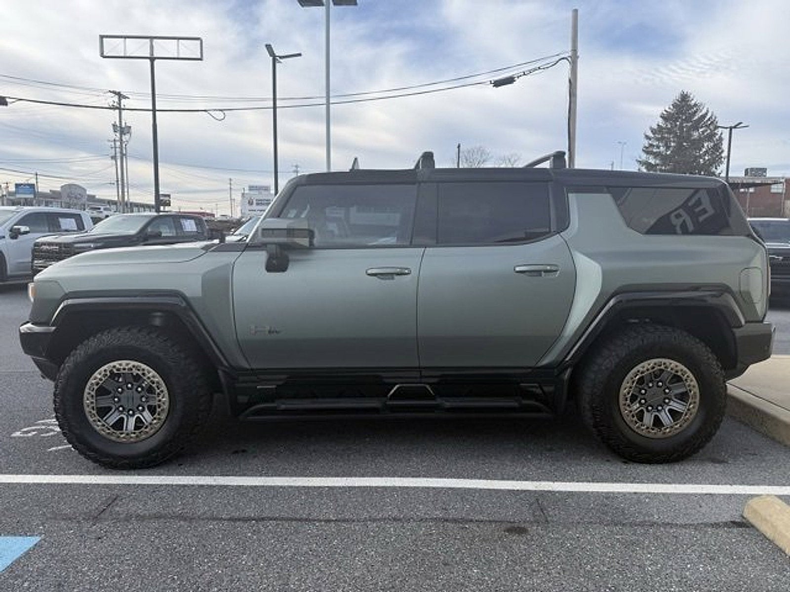 2024 GMC HUMMER EV SUV 3X