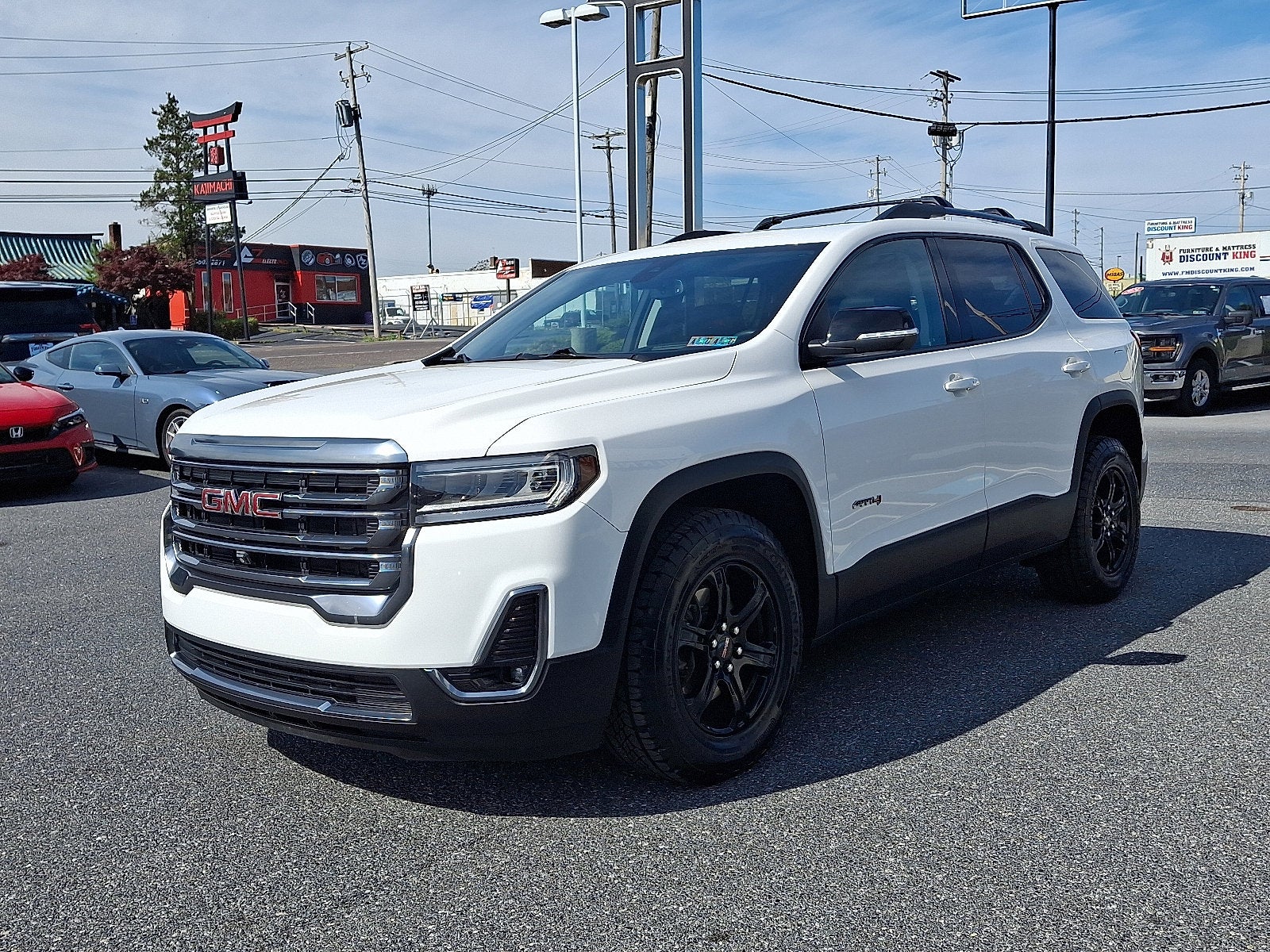 2023 GMC Acadia AT4
