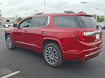 2023 GMC Acadia Denali