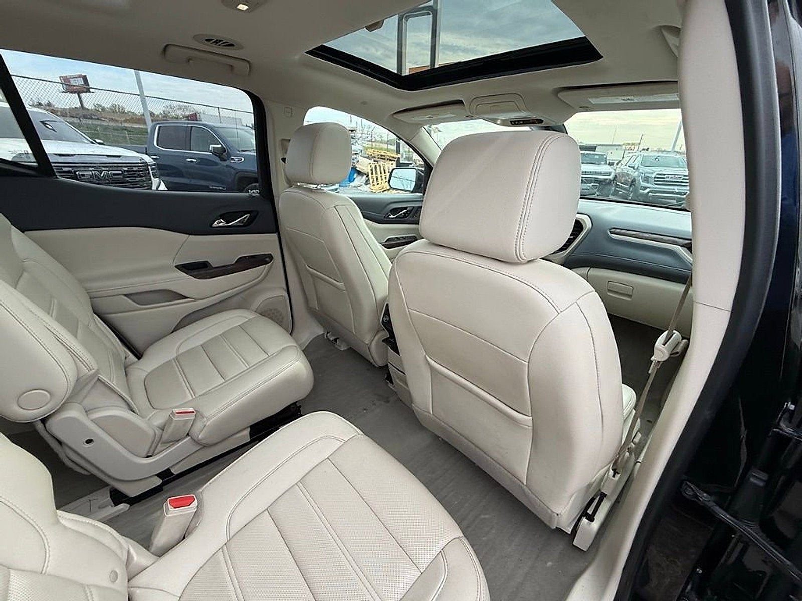 2021 GMC Acadia Denali