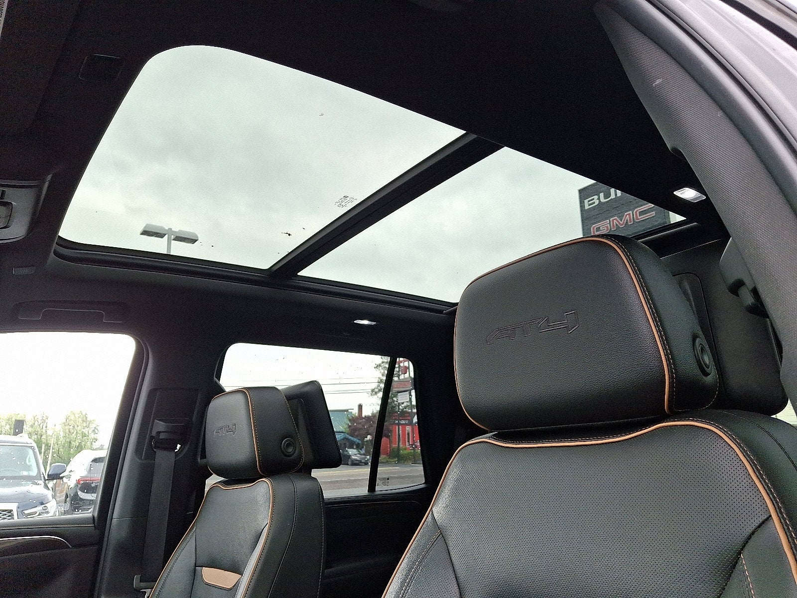 2021 GMC Yukon AT4