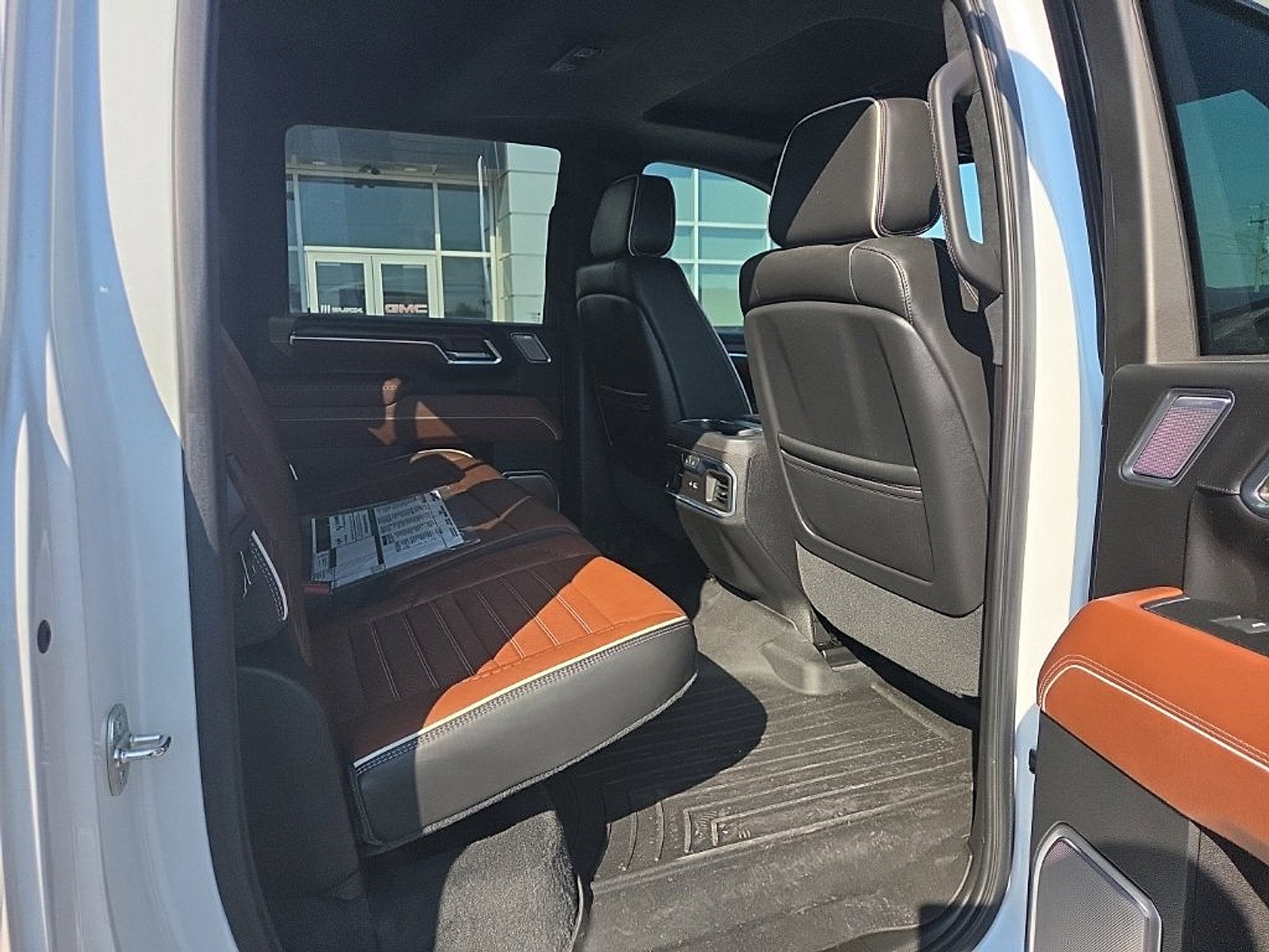 2024 GMC Sierra 3500 HD Denali Ultimate DRW