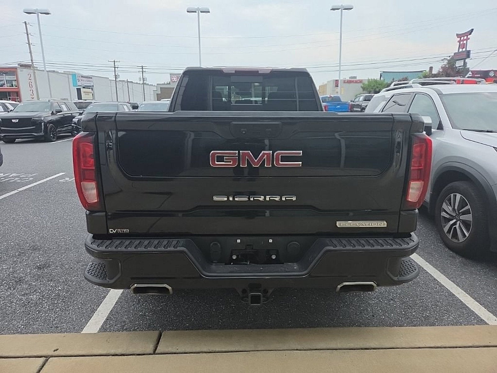 2023 GMC Sierra 1500 Elevation