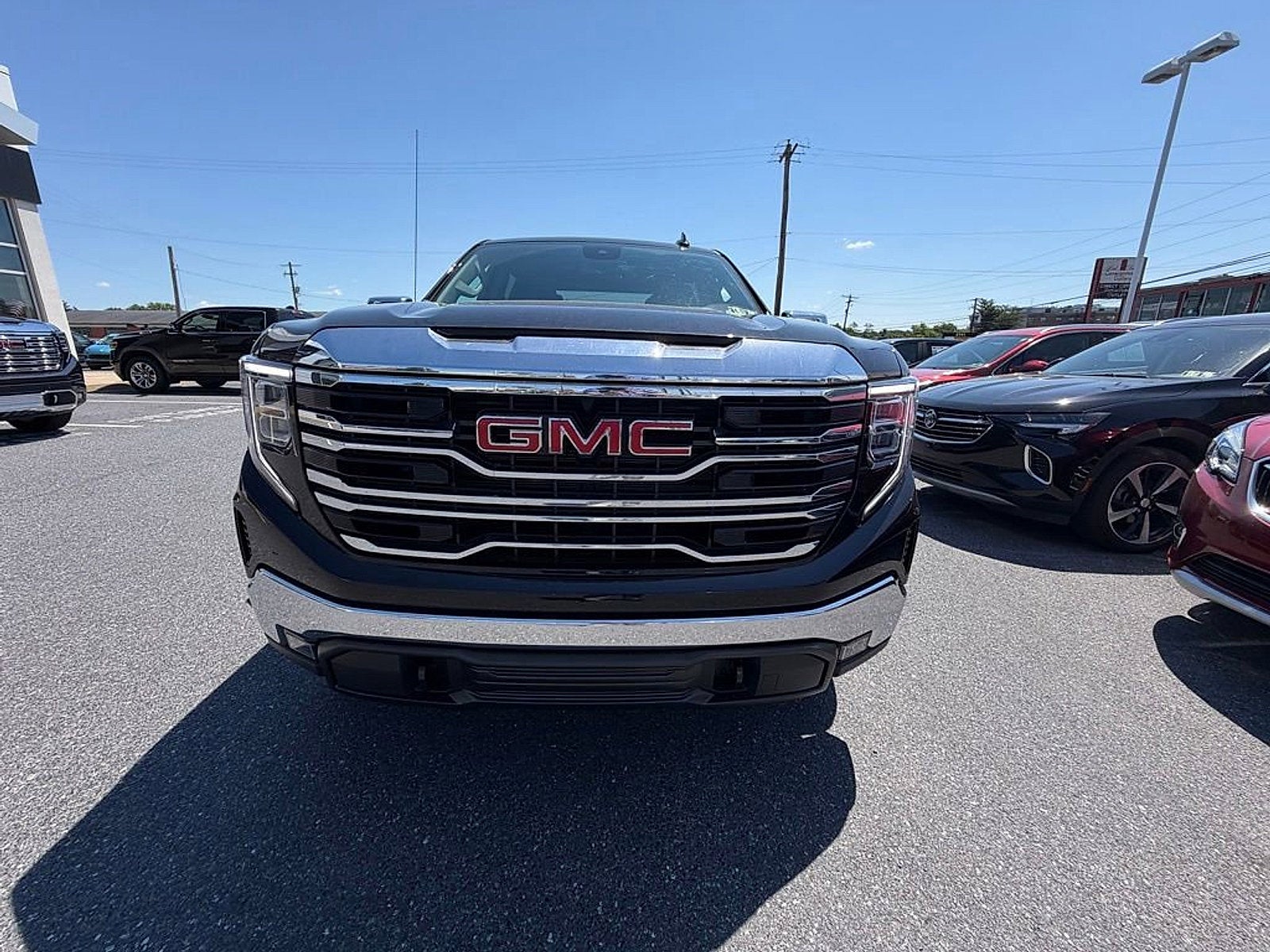 2026 GMC Sierra 1500 SLT