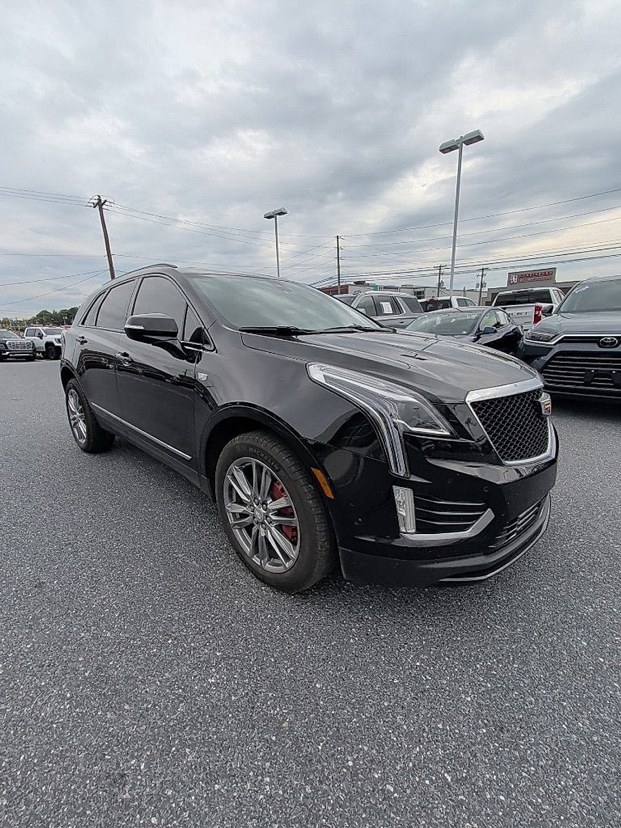 2025 Cadillac XT5 Sport