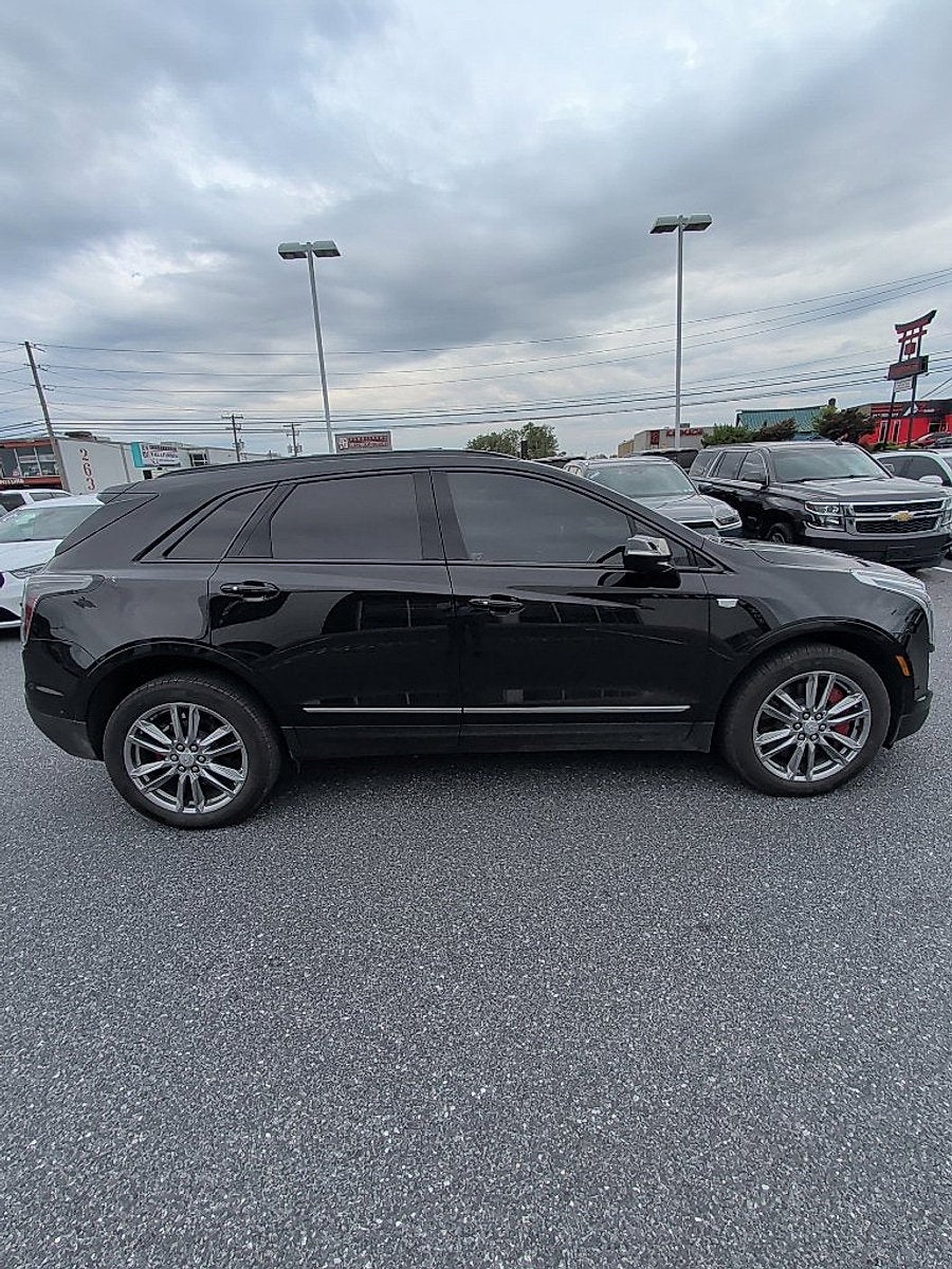 2025 Cadillac XT5 Sport
