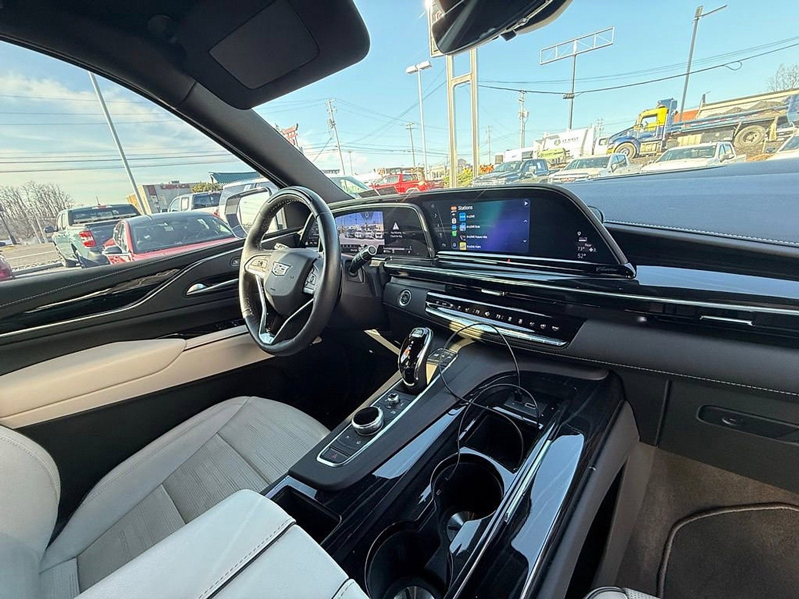 2024 Cadillac Escalade Sport