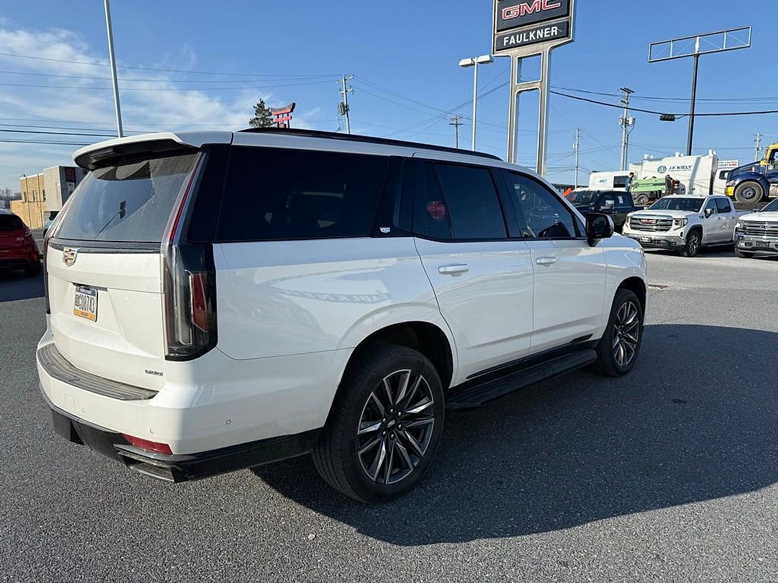 2024 Cadillac Escalade Sport