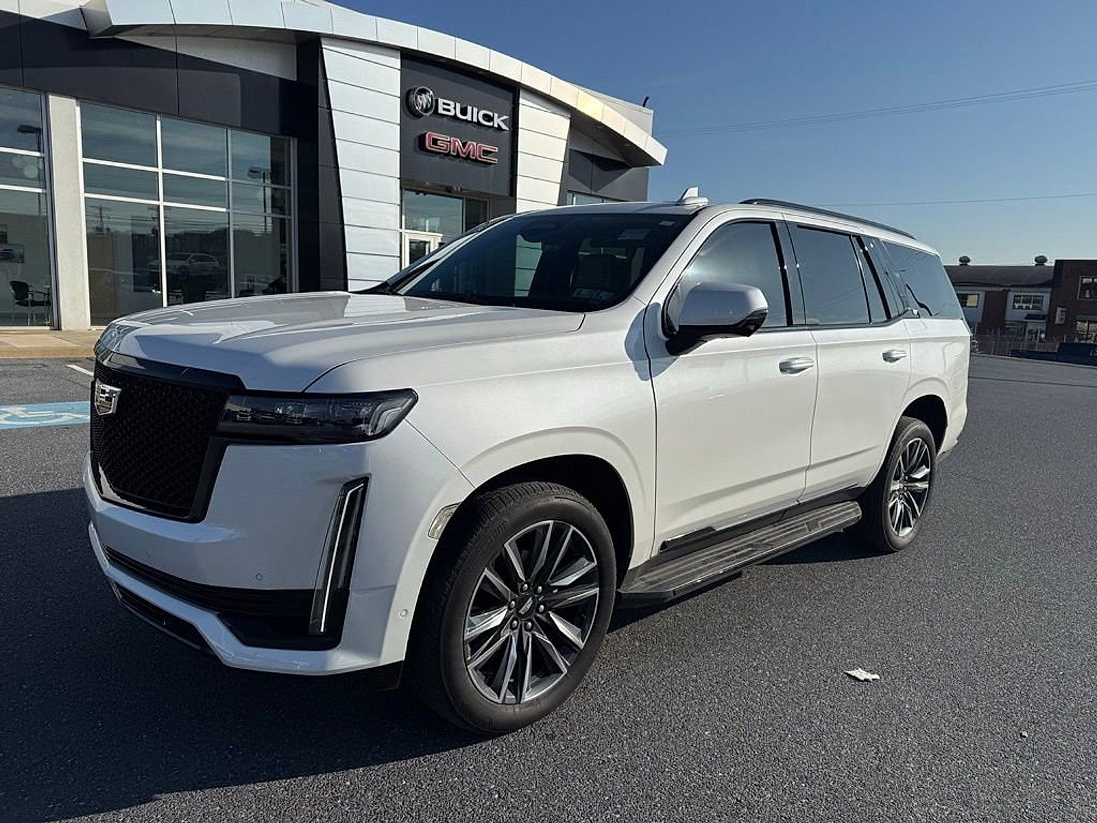 2024 Cadillac Escalade Sport