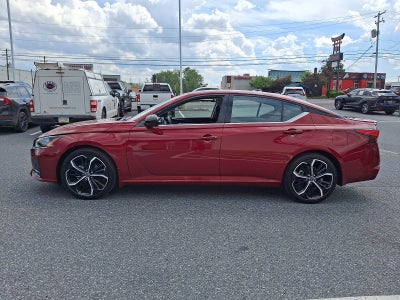 2023 Nissan Altima SR FWD