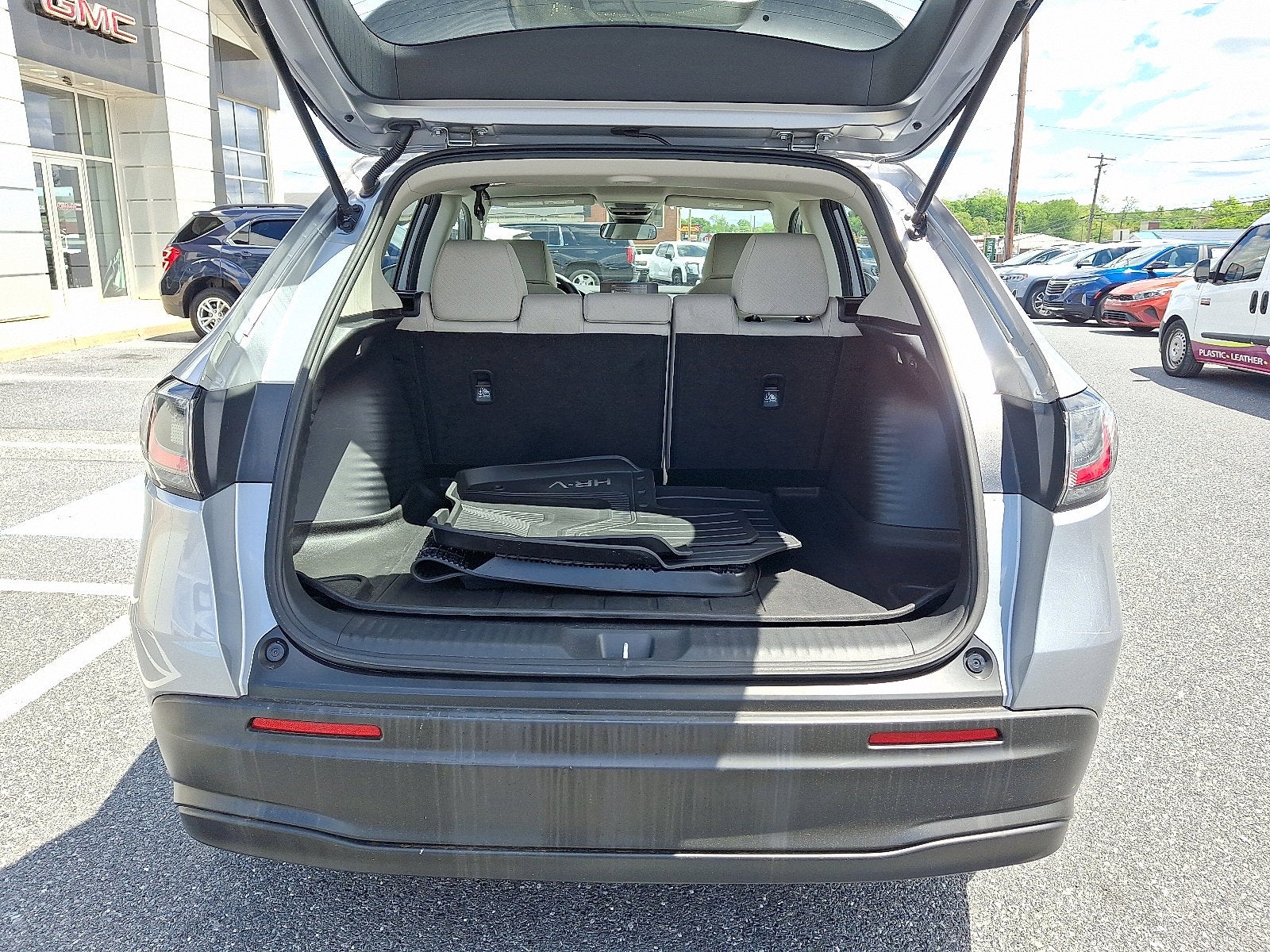 2023 Honda HR-V LX