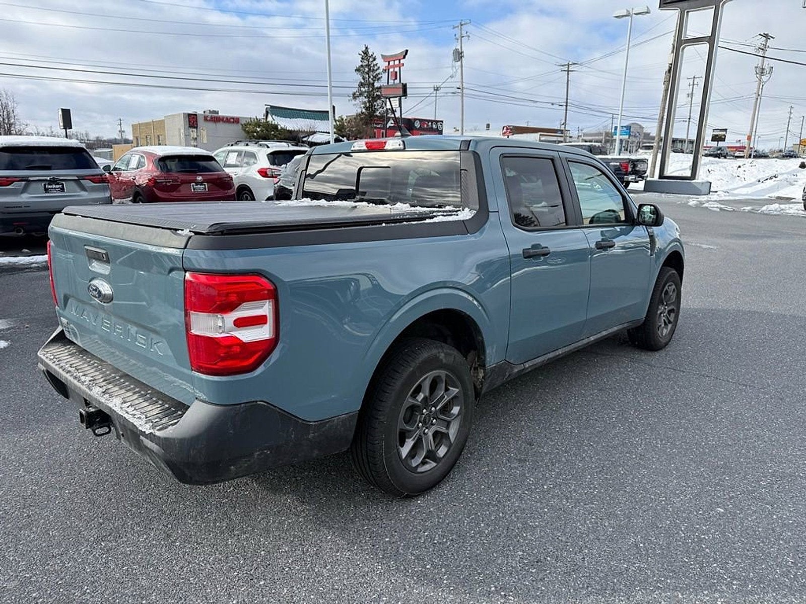 2023 Ford Maverick XL