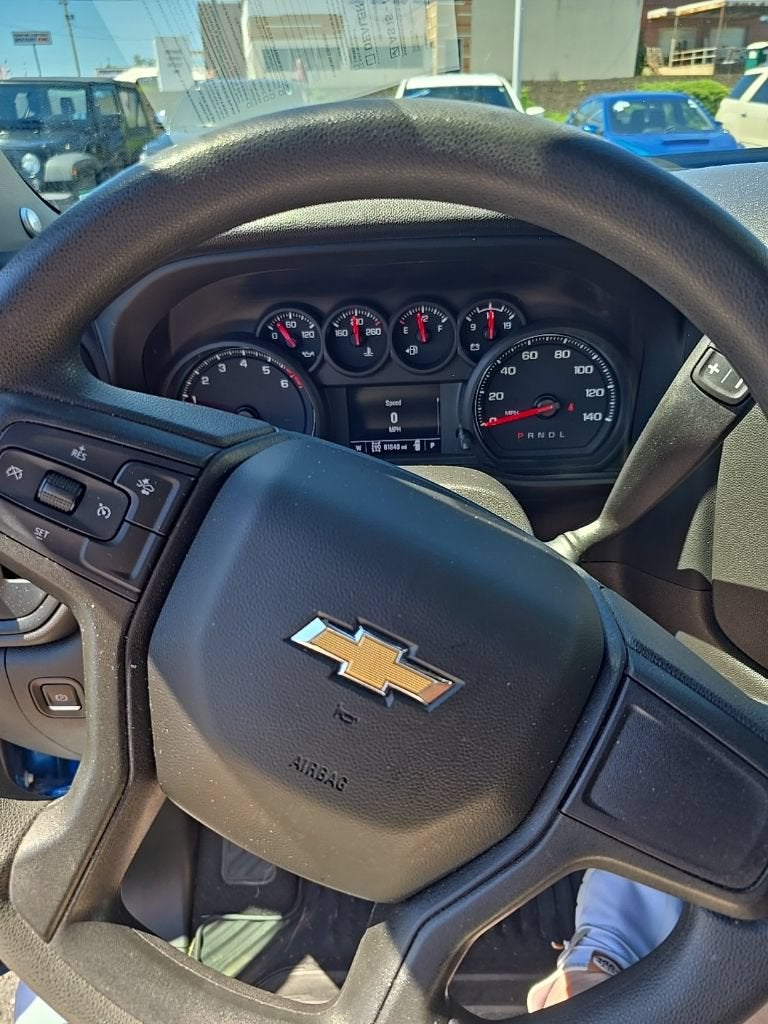 2023 Chevrolet Silverado 1500 Custom