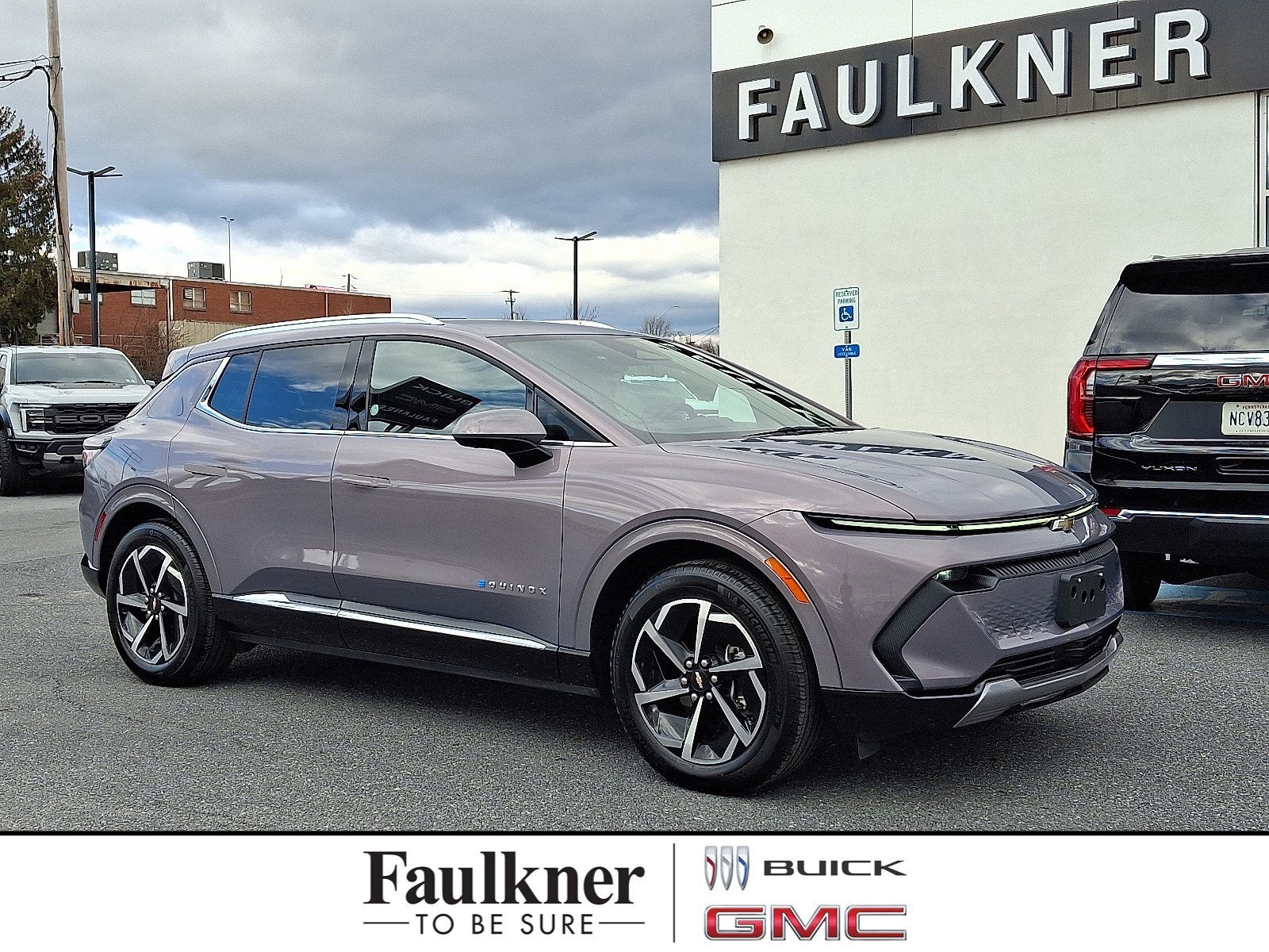 2025 Chevrolet Equinox EV LT