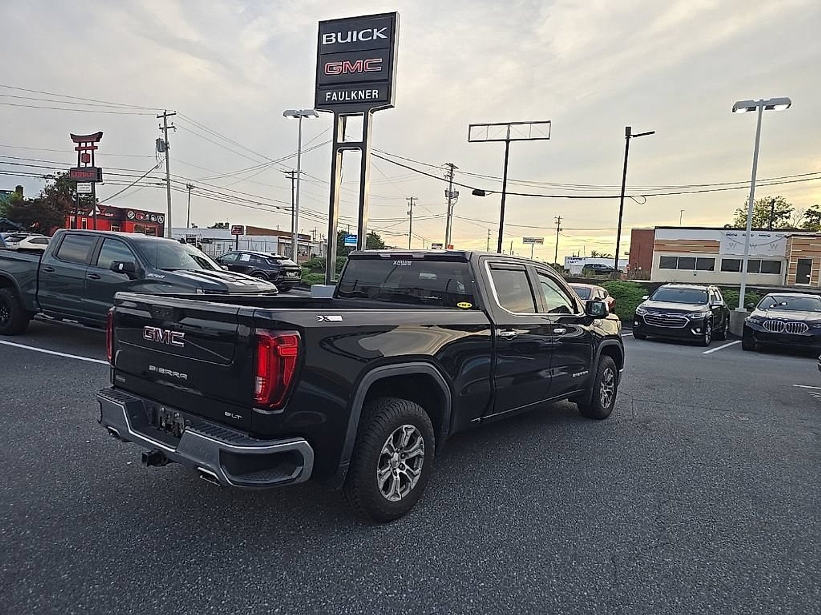 2020 GMC Sierra 1500 SLT