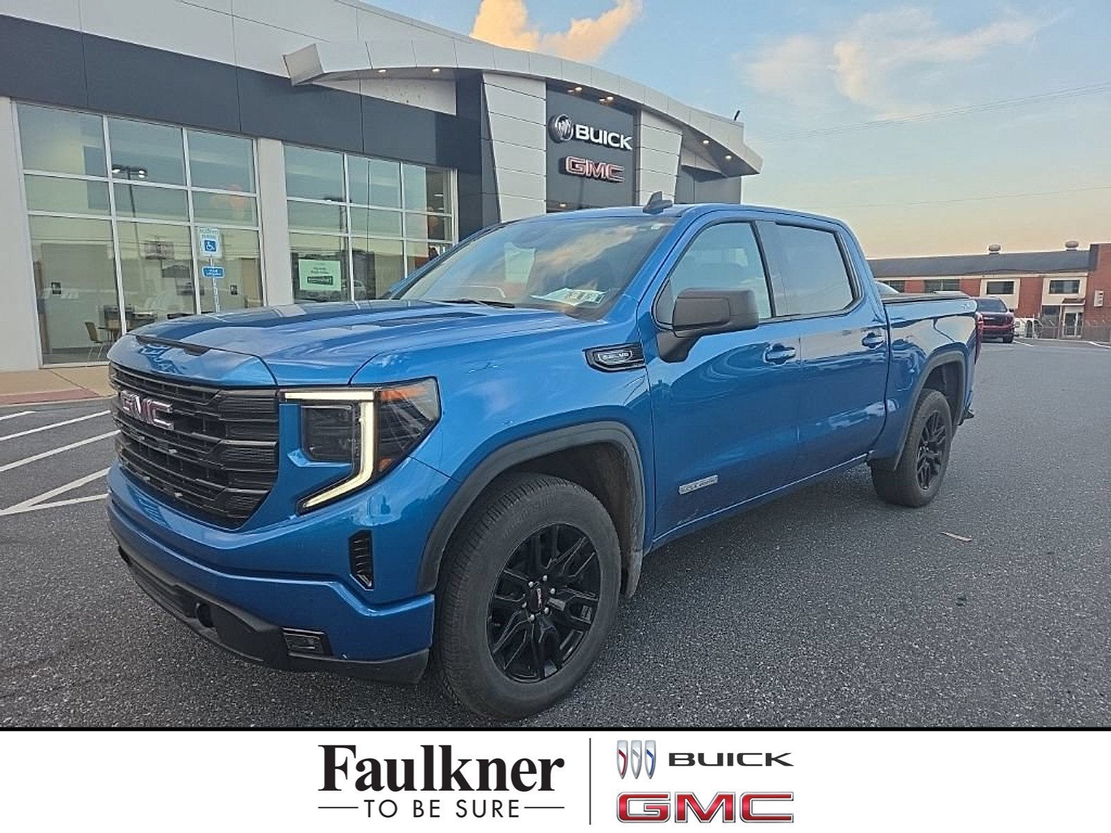 2023 GMC Sierra 1500 Elevation