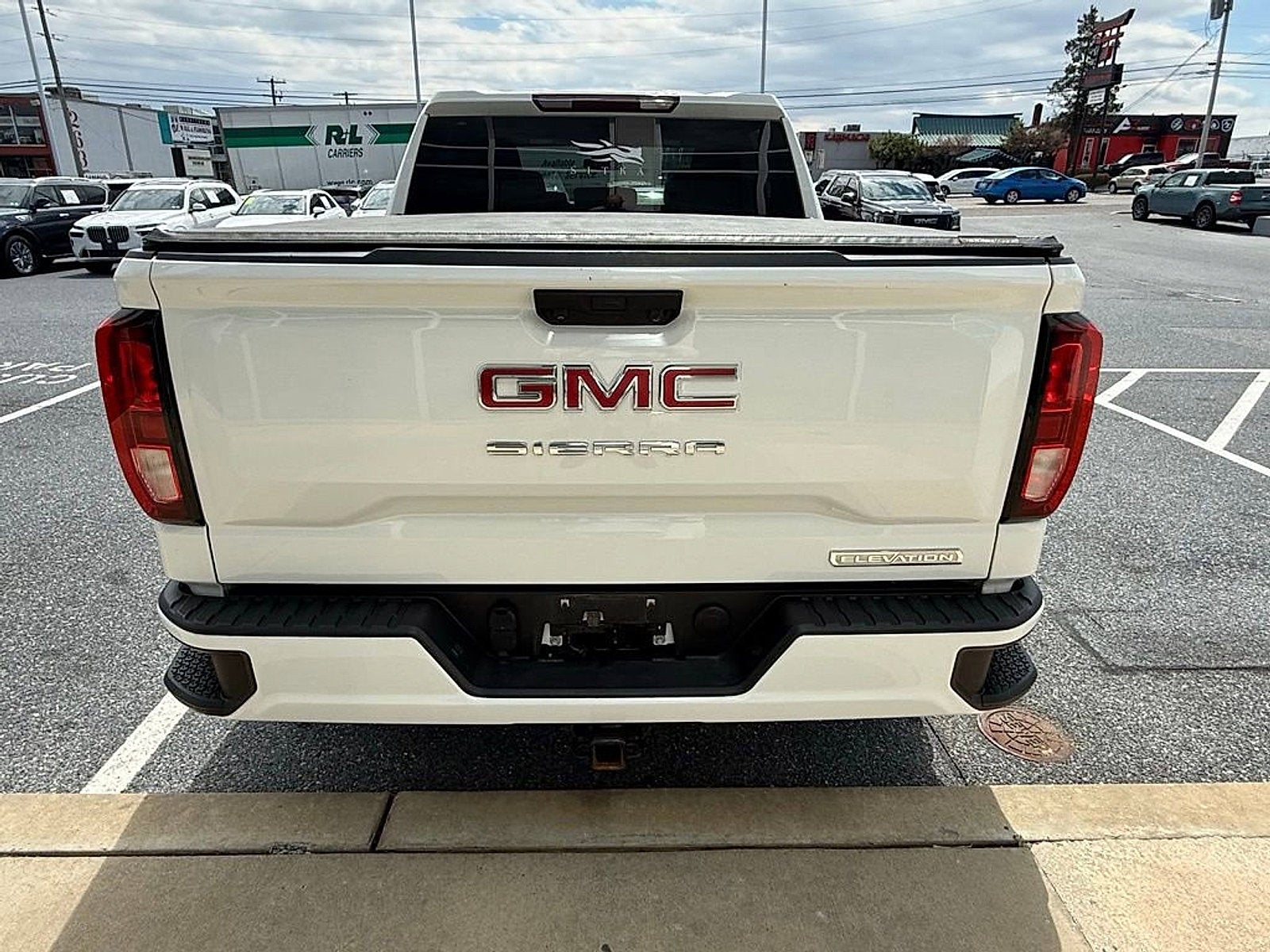 2024 GMC Sierra 1500 Elevation