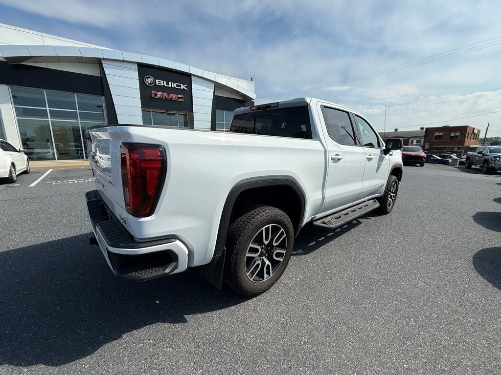 2025 GMC Sierra 1500 AT4