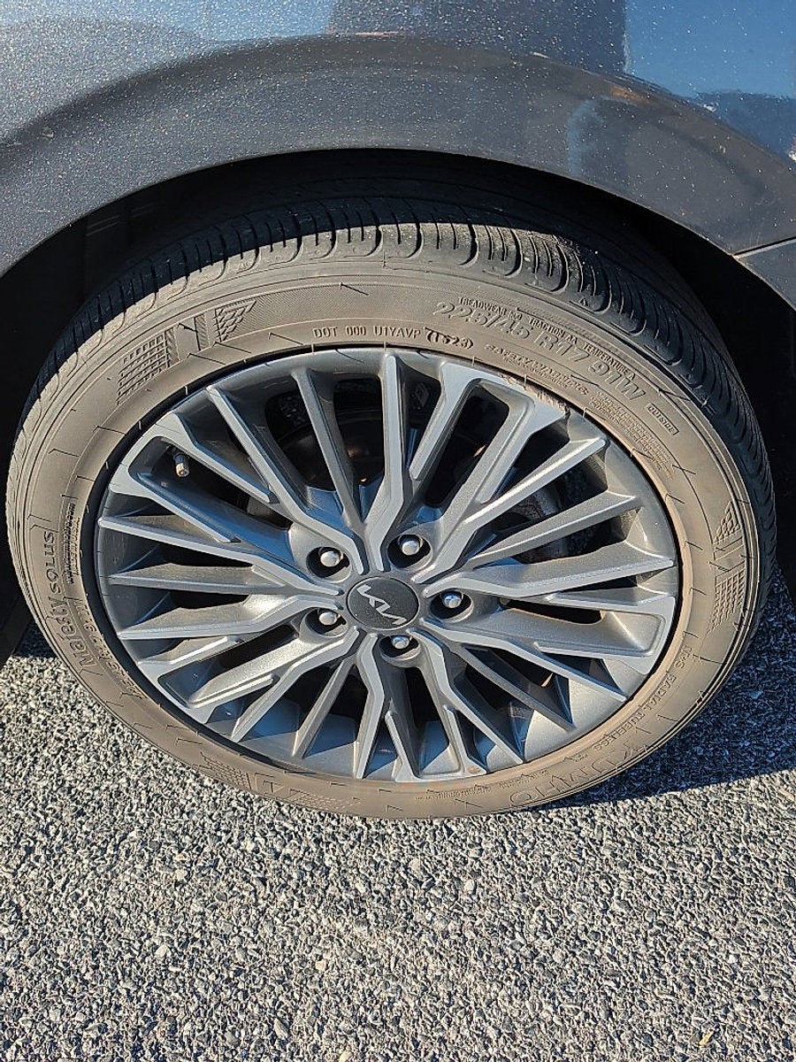 2023 Kia Forte GT-Line