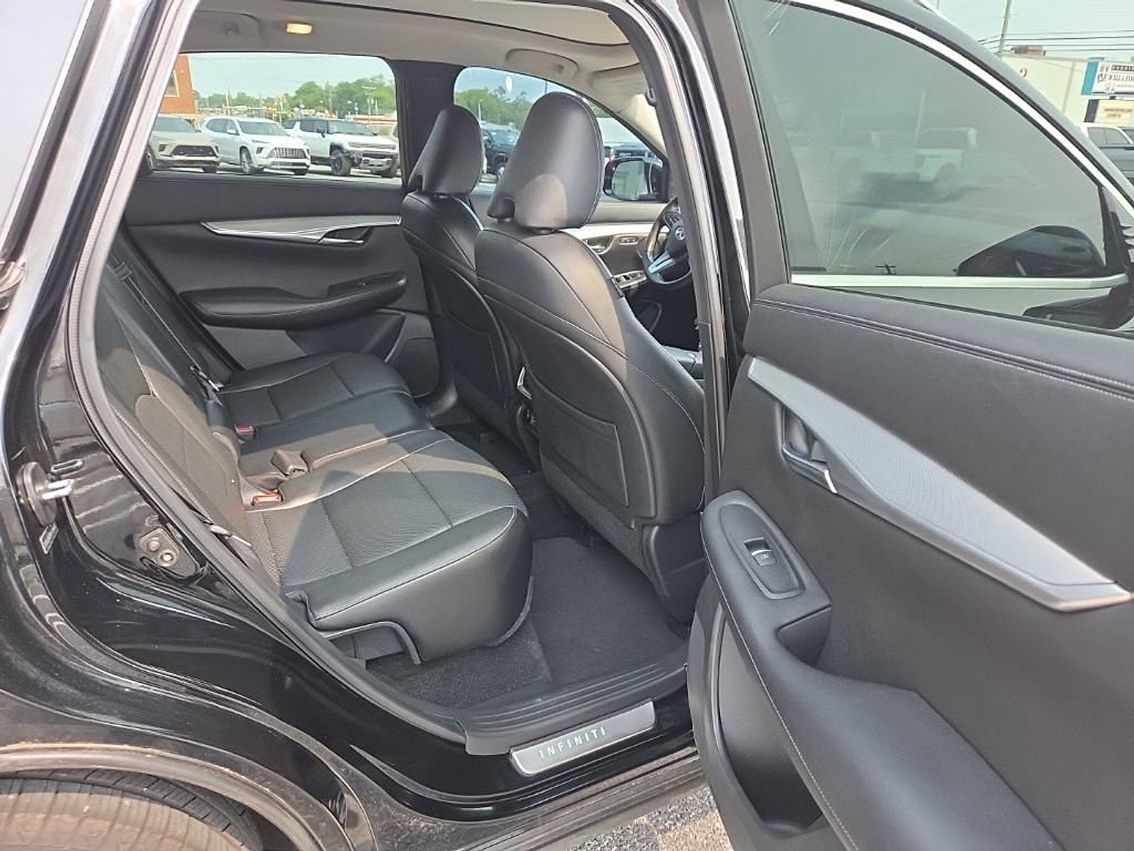 2019 INFINITI QX50 ESSENTIAL