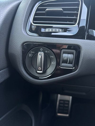 2019 Volkswagen Golf GTI 2.0T SE