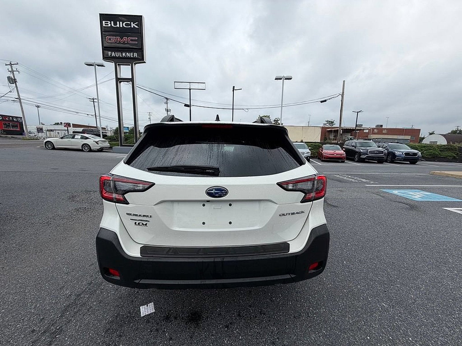 2025 Subaru Outback Premium