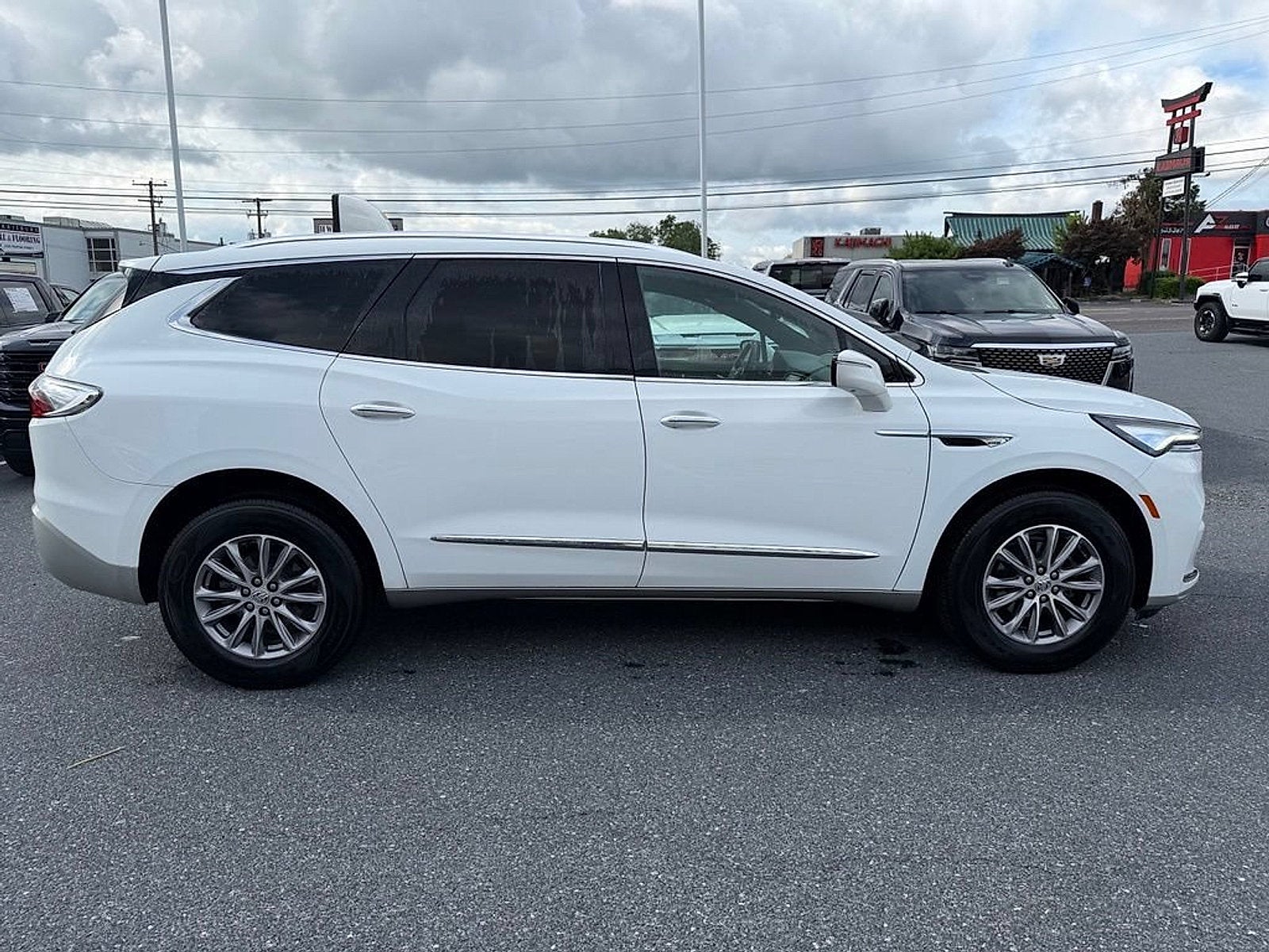 2023 Buick Enclave Premium