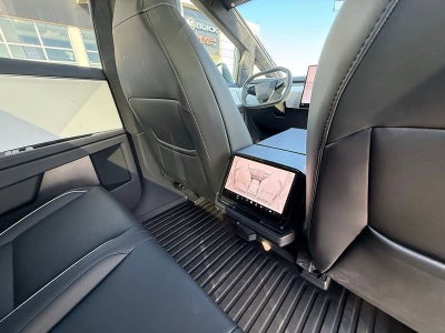 2025 Tesla Cybertruck Cyberbeast