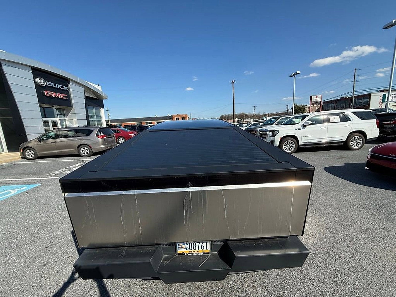 2025 Tesla Cybertruck Cyberbeast