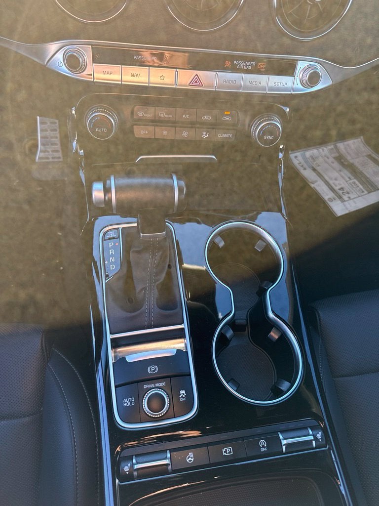 2023 Kia Stinger GT-Line