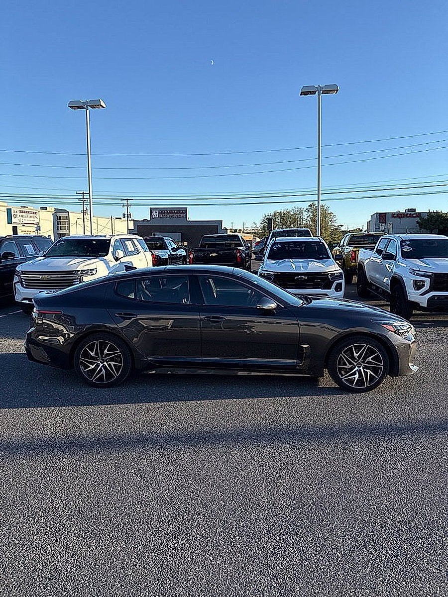 2023 Kia Stinger GT-Line