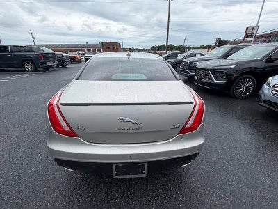 2016 Jaguar XJ R-Sport