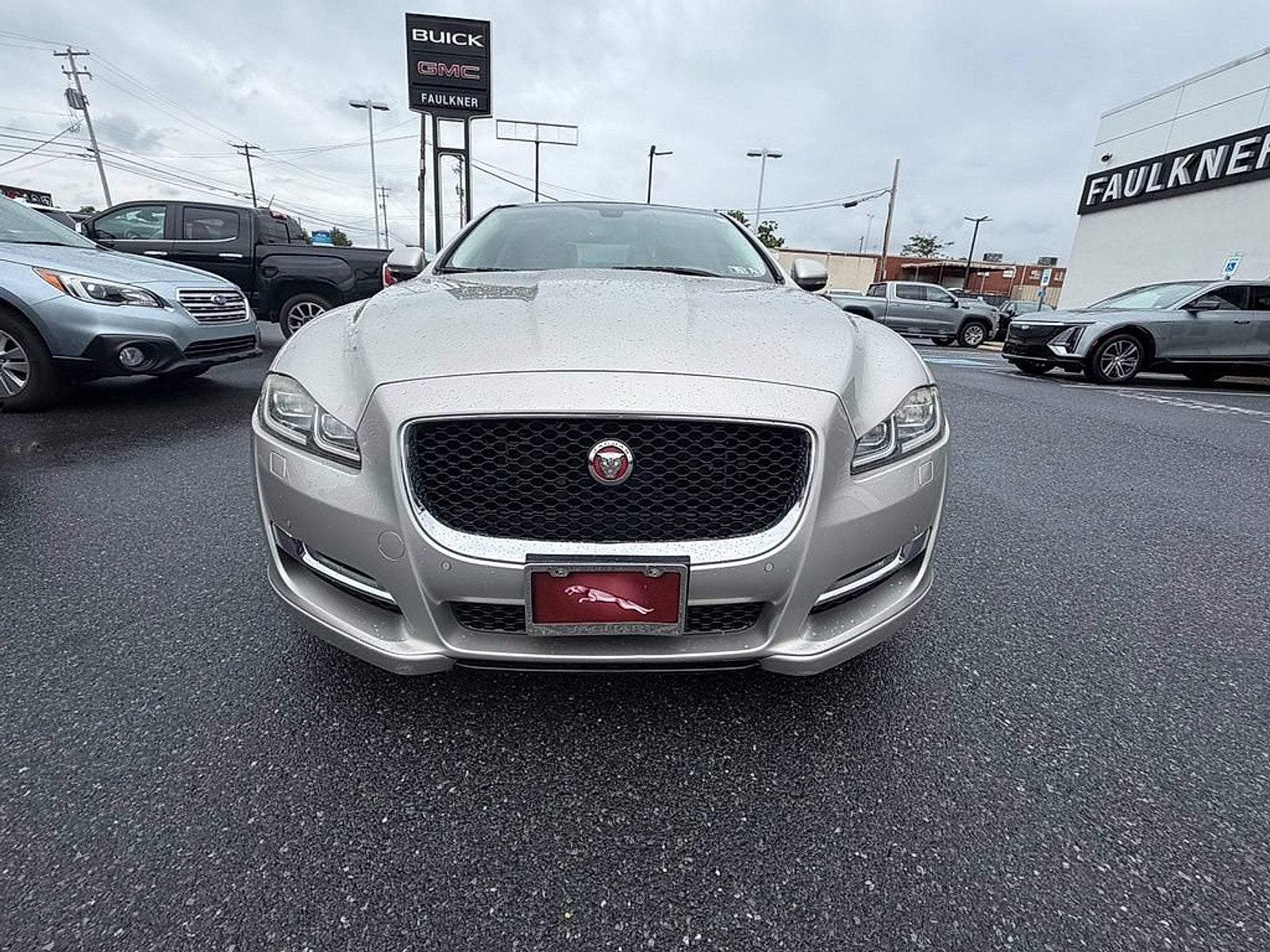 2016 Jaguar XJ R-Sport