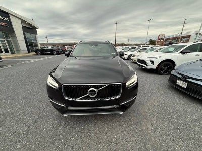 2017 Volvo XC90 Momentum
