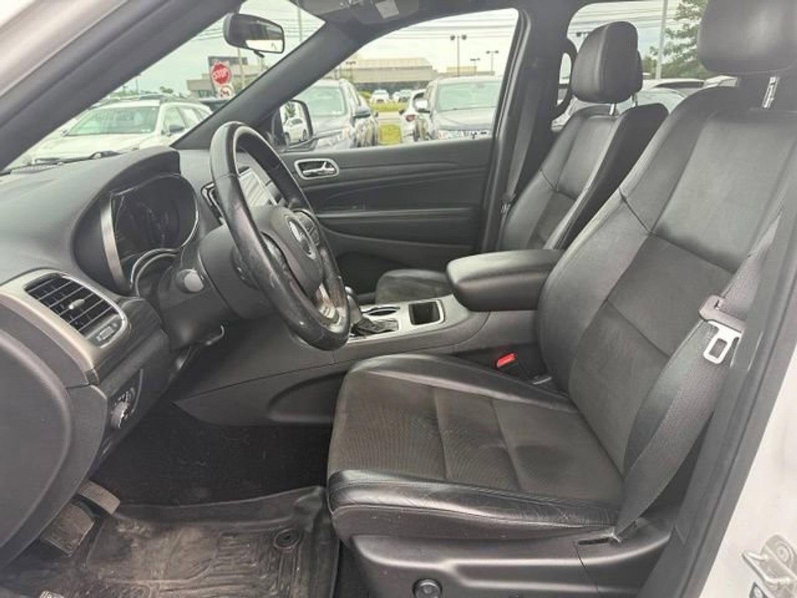 2021 Jeep Grand Cherokee Laredo X 4x4