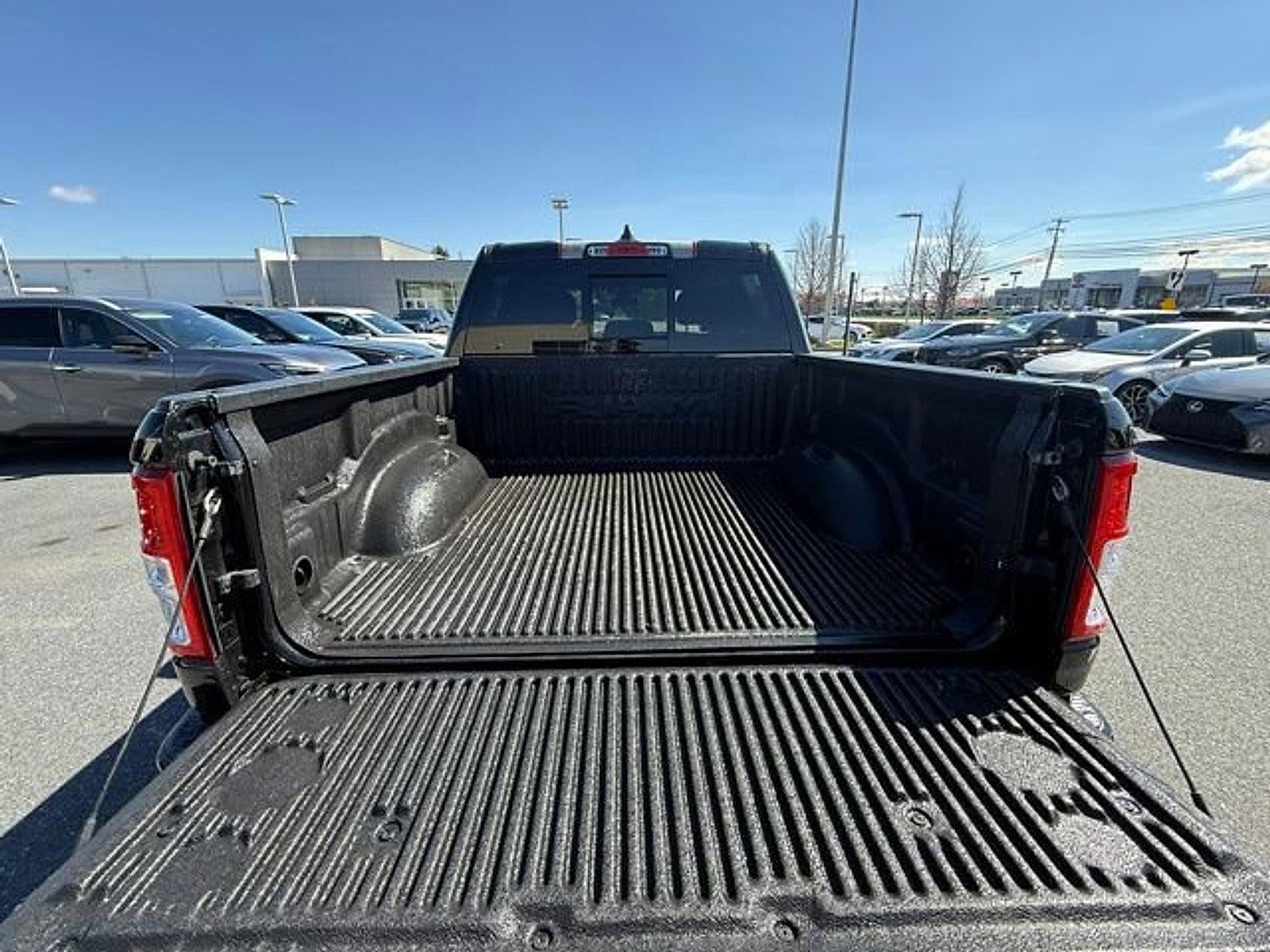 2023 RAM 1500 Big Horn 4x4 Crew Cab 5'7" Box