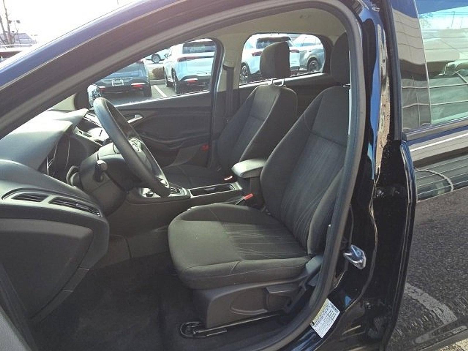 2016 Ford Focus 4dr Sdn SE