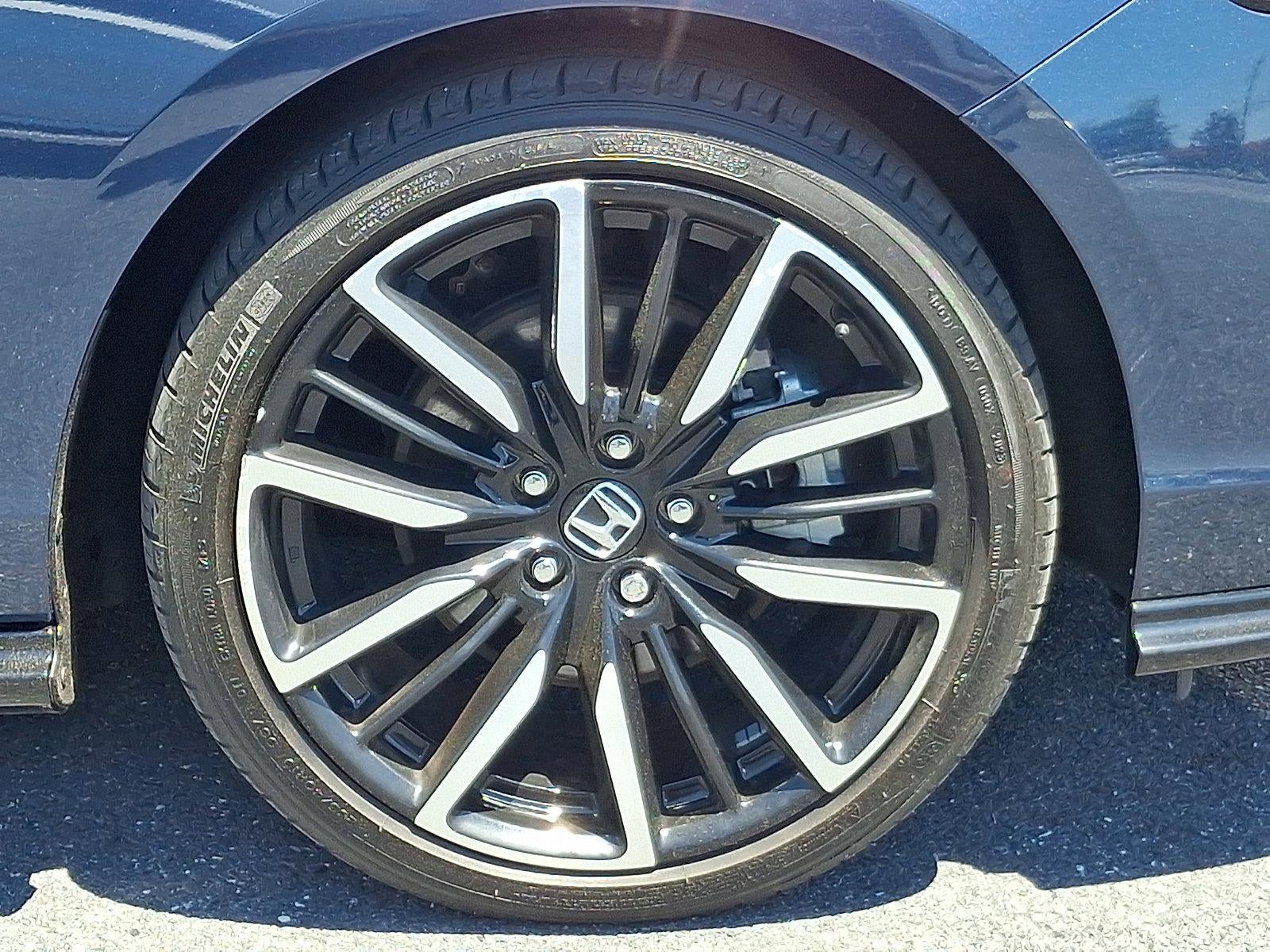 2023 Honda Accord Hybrid Touring Sedan w/o BSI
