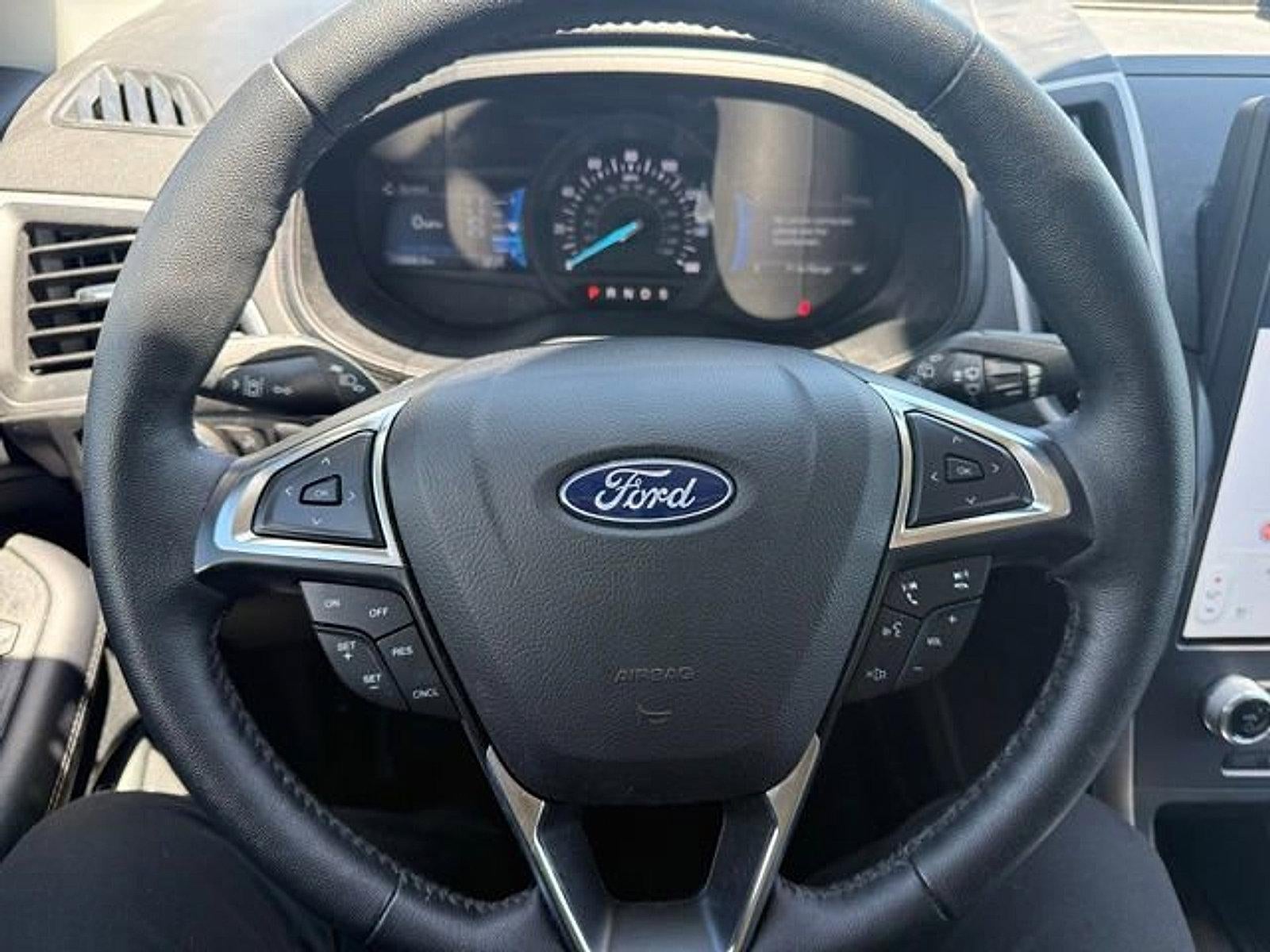 2022 Ford Edge SEL AWD