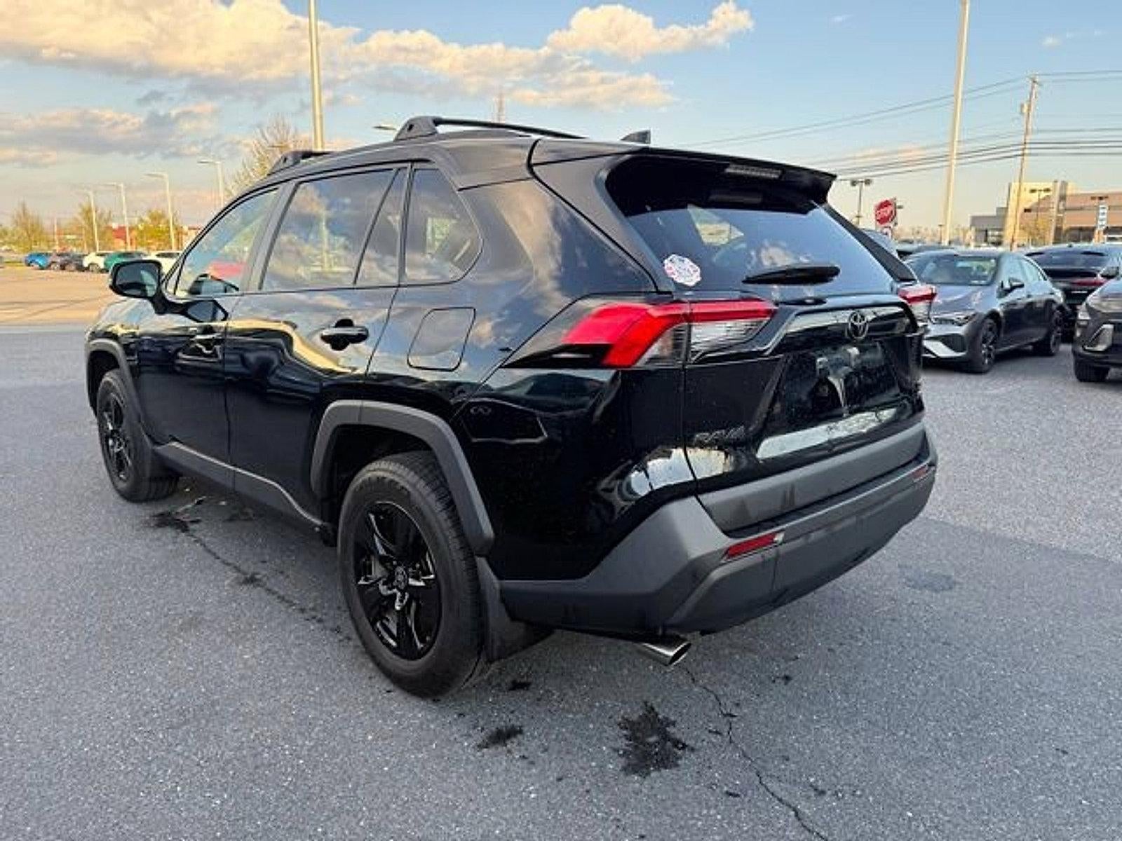 2021 Toyota RAV4 XLE AWD (Natl)