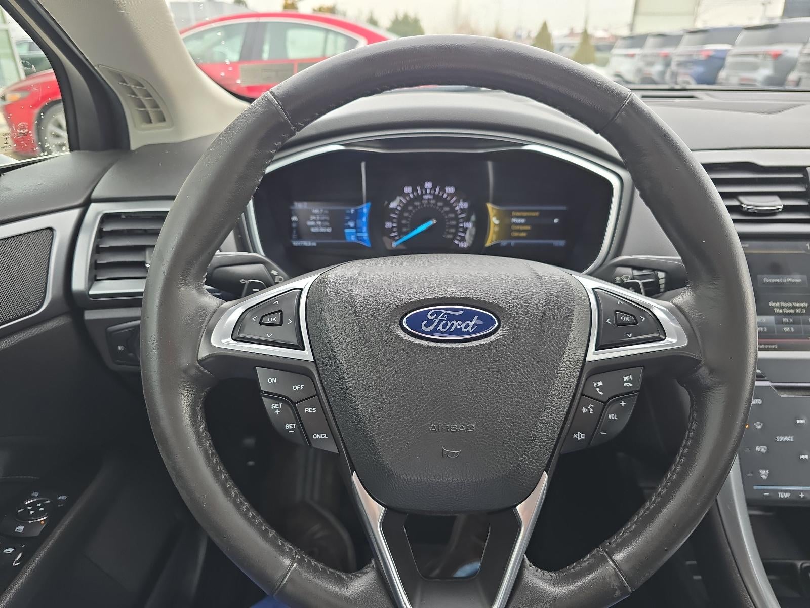 2014 Ford Fusion 4dr Sdn Titanium FWD