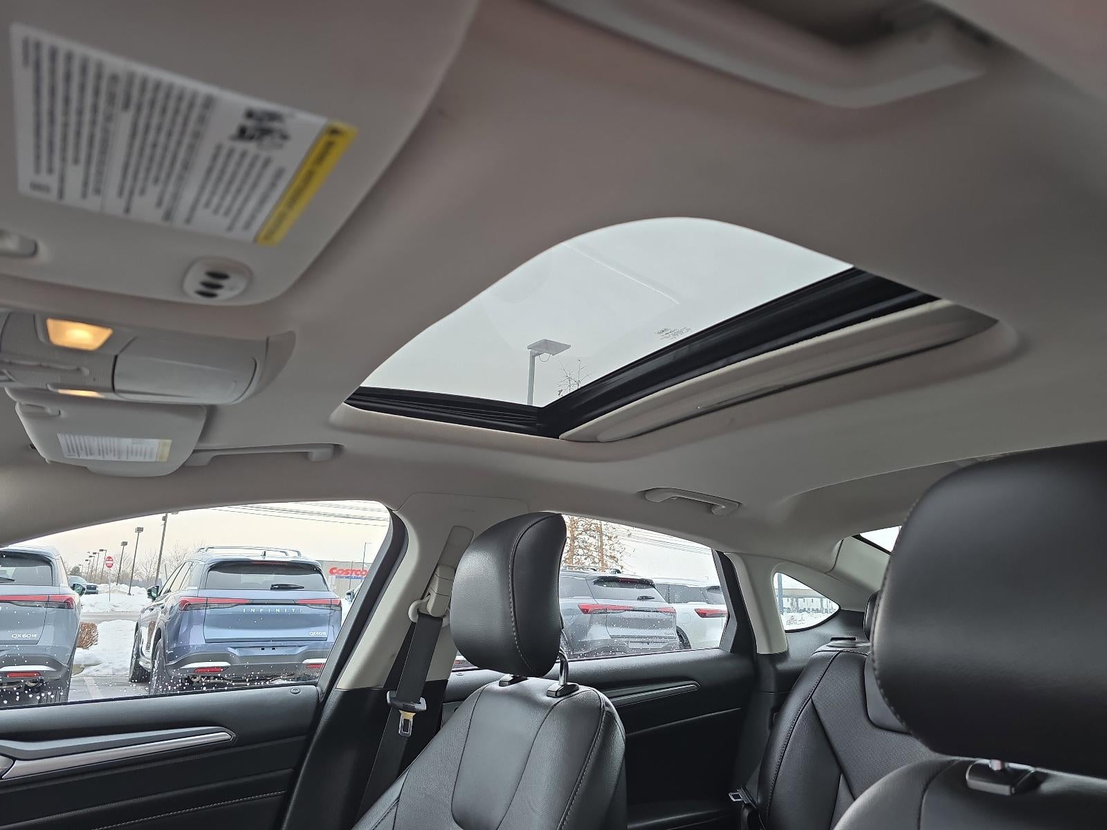 2014 Ford Fusion 4dr Sdn Titanium FWD