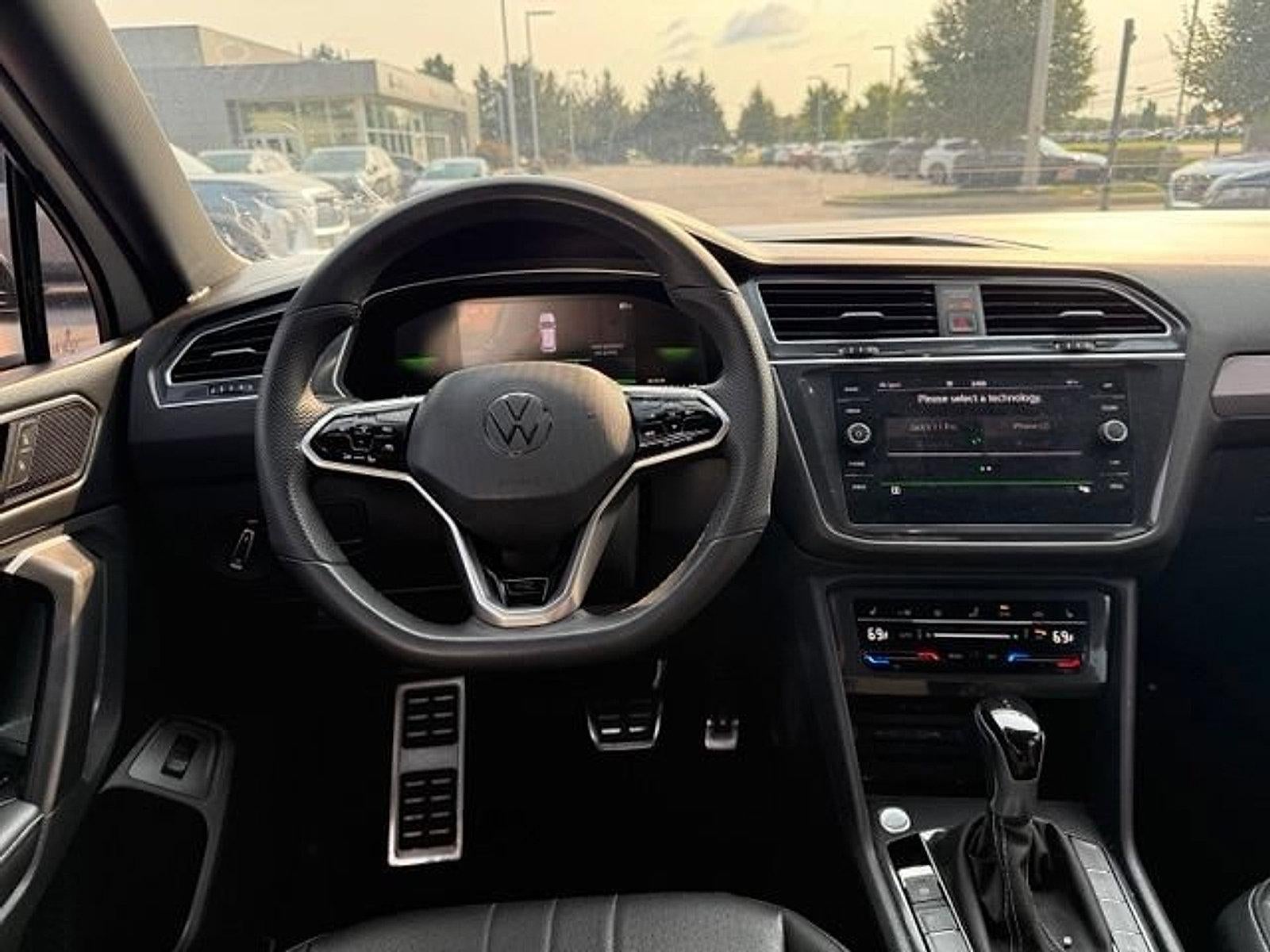 2024 Volkswagen Tiguan 2.0T SE R-Line Black 4MOTION