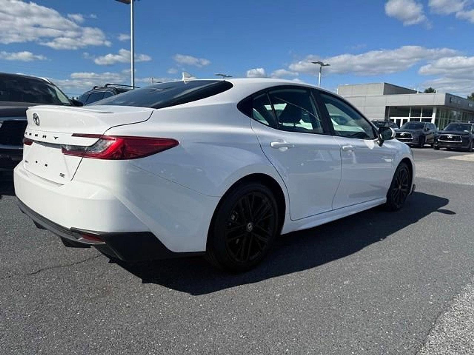 2026 Toyota Camry SE (SE)