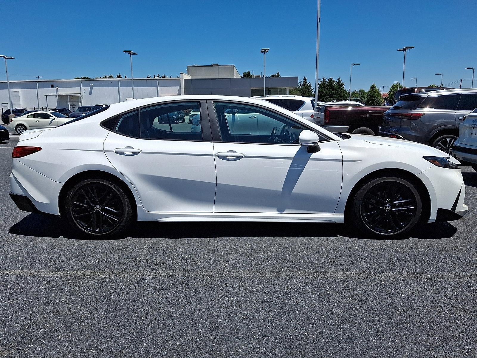 2026 Toyota Camry SE (SE)