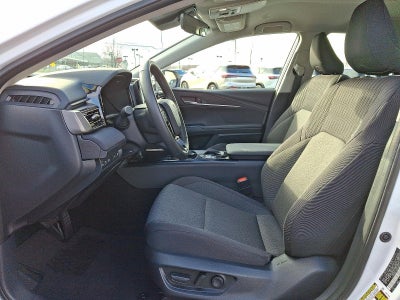 2025 Toyota Camry LE AWD (Natl)