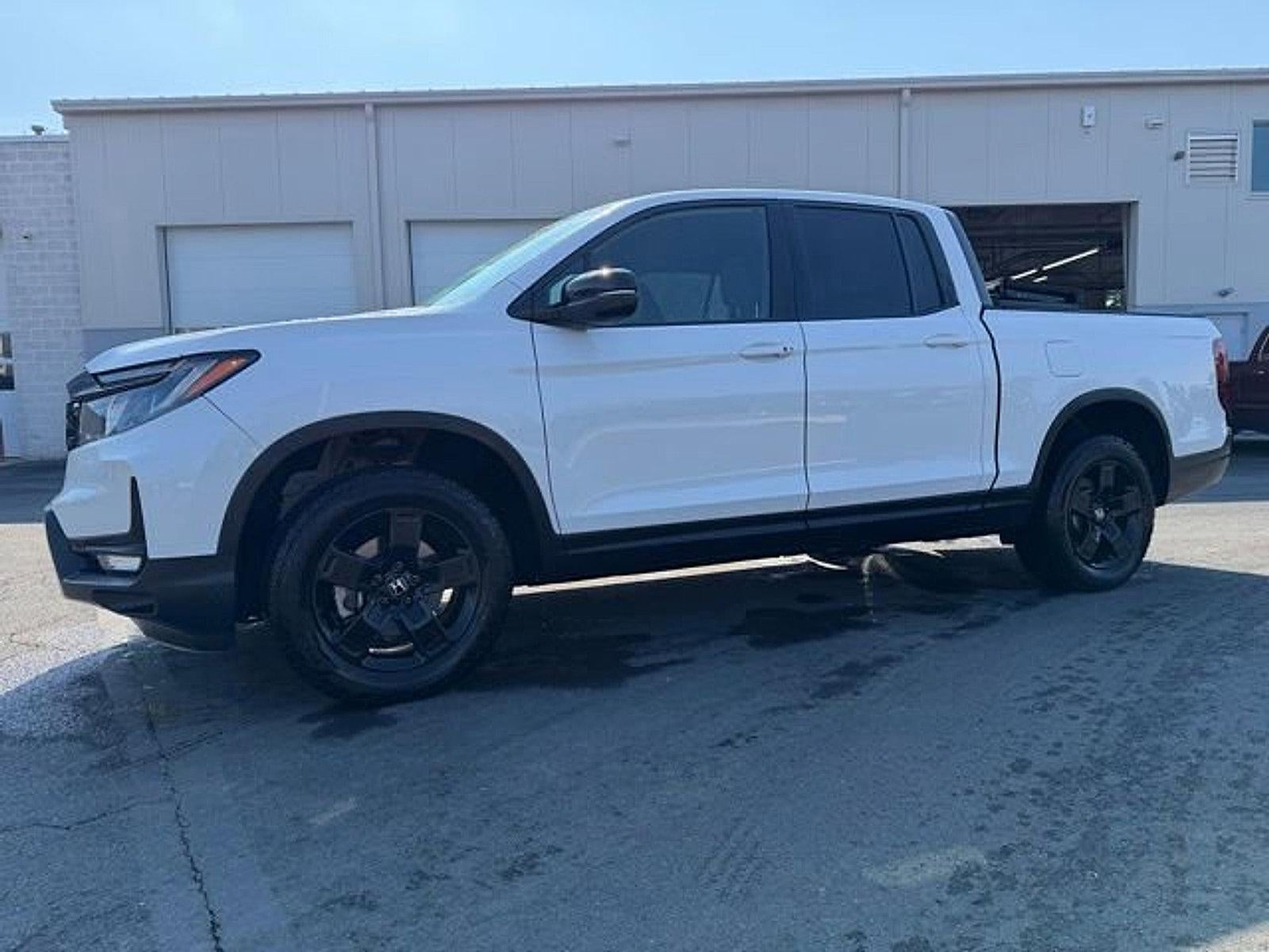 2025 Honda Ridgeline Black Edition AWD