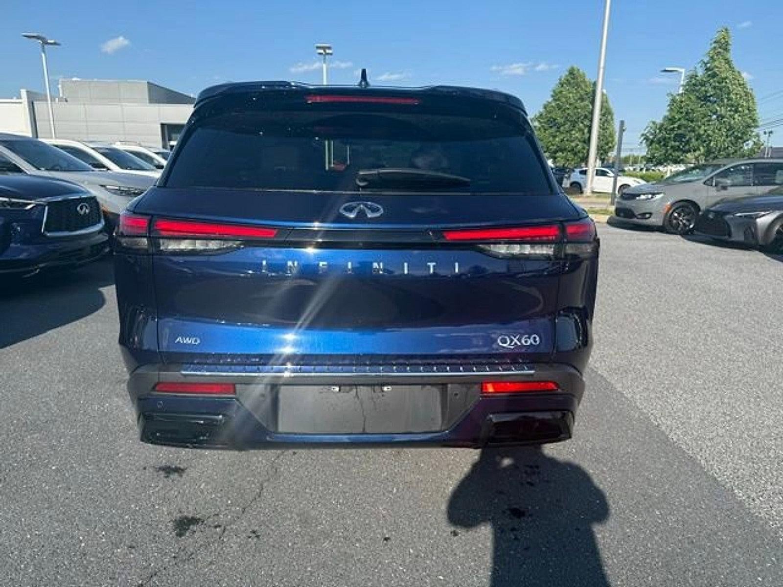 2023 INFINITI QX60 LUXE AWD