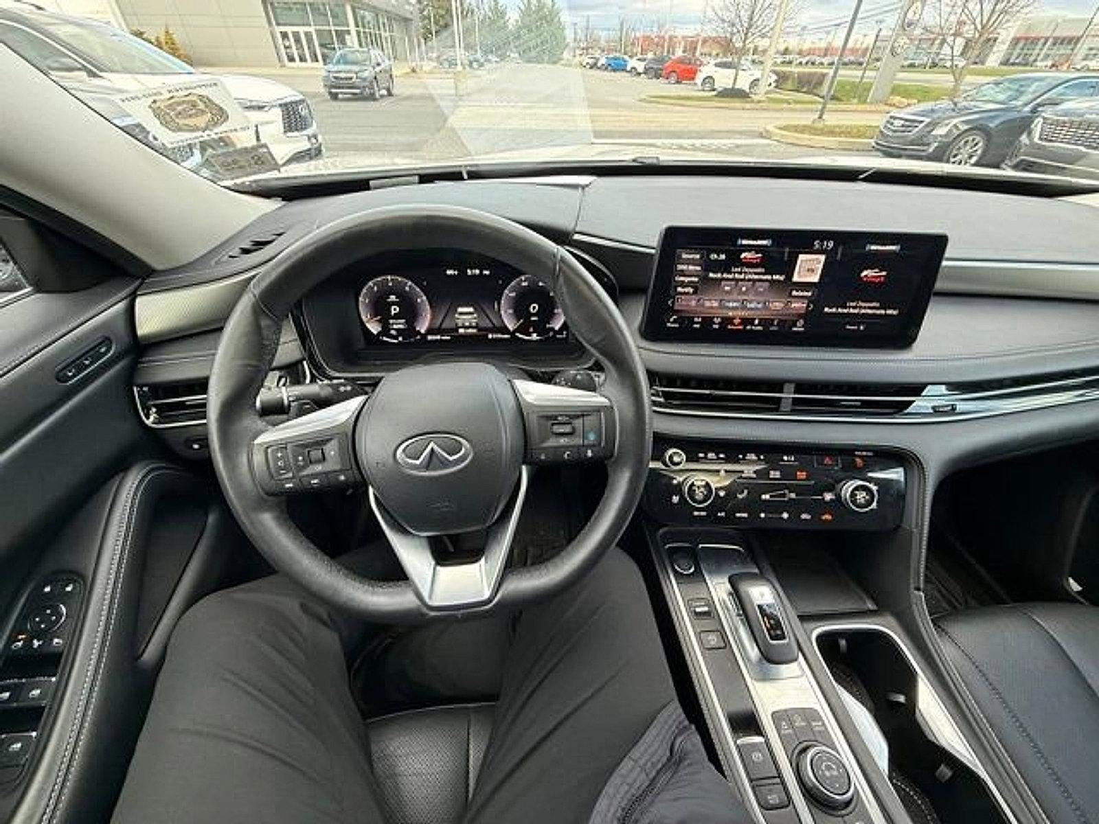 2023 INFINITI QX60 LUXE AWD